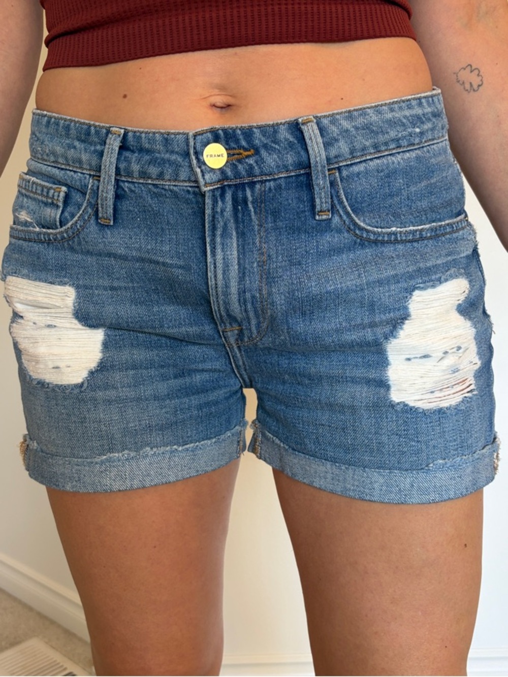 FRAME Denim Shorts sz 26